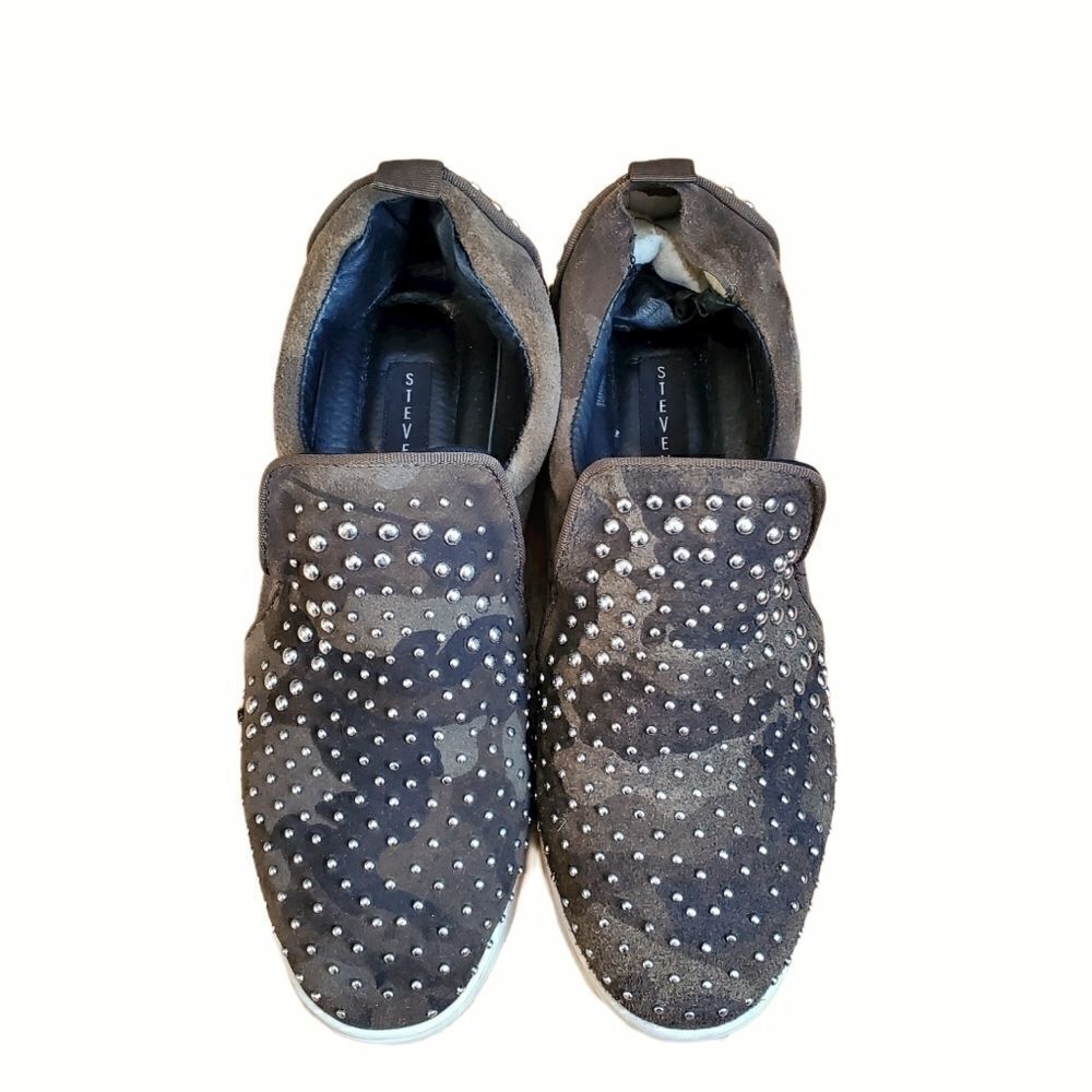 Steve Madden Leather Scout Embellished Camo Shoes - Picture 2 of 9